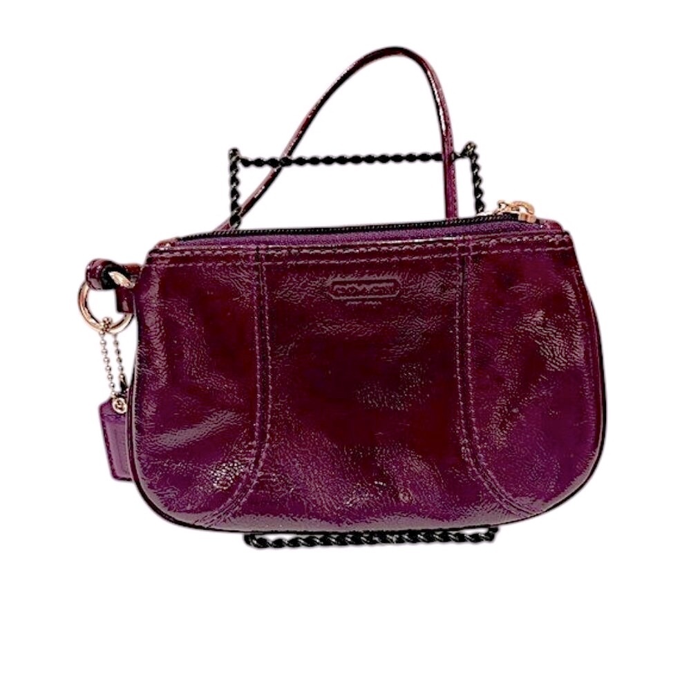 Coach Y2K VINTAGE Purple Plum Patent Leather Wristlet - Picture 4 of 13